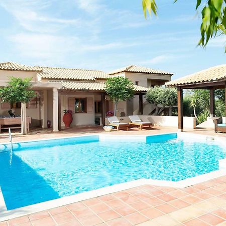 White Sand Villa. Spacious Villa With Prive Pool. Agia Pelagia  Bagian luar foto