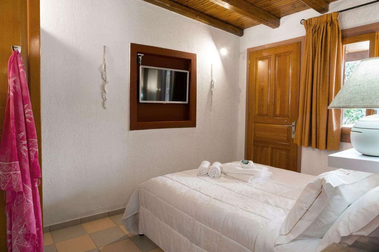 White Sand Villa. Spacious Villa With Prive Pool. Agia Pelagia  Bagian luar foto