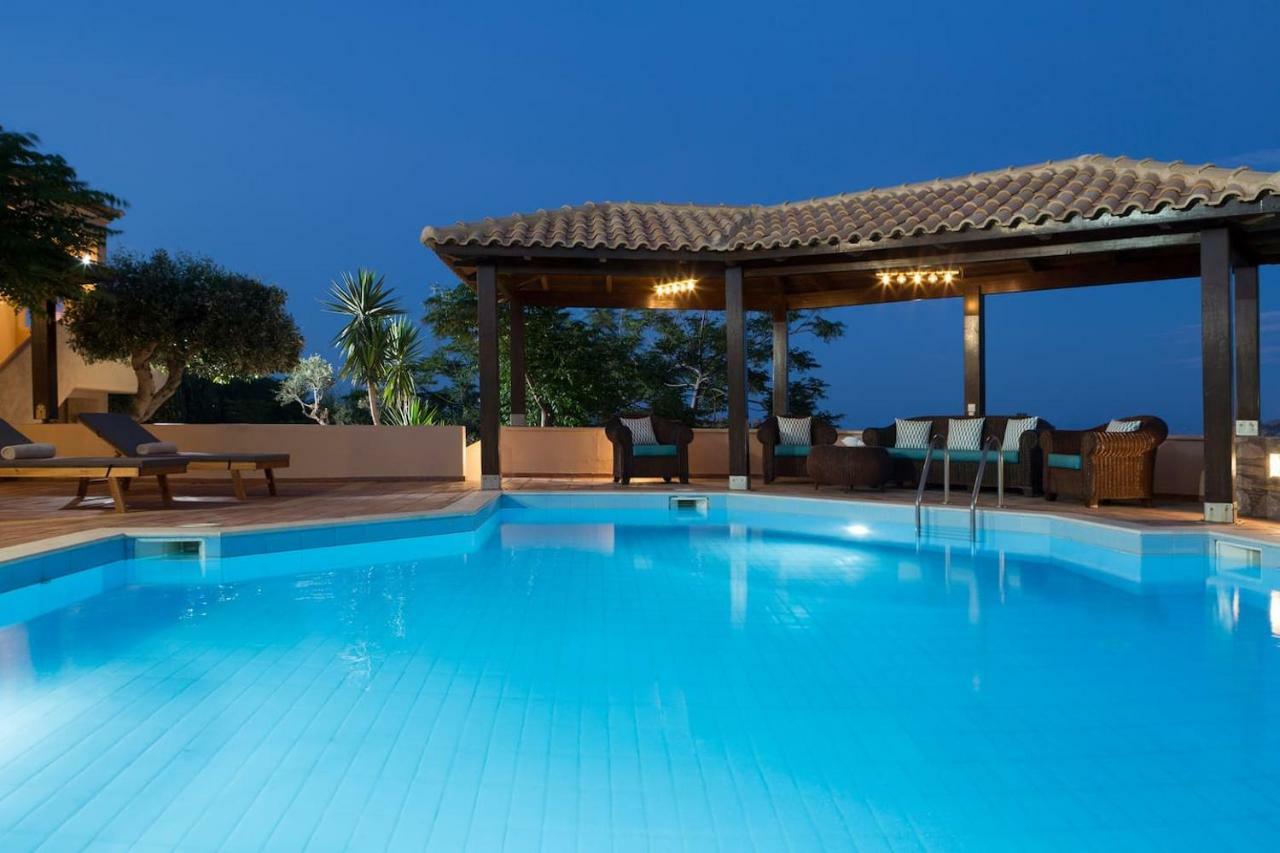 White Sand Villa. Spacious Villa With Prive Pool. Agia Pelagia  Bagian luar foto