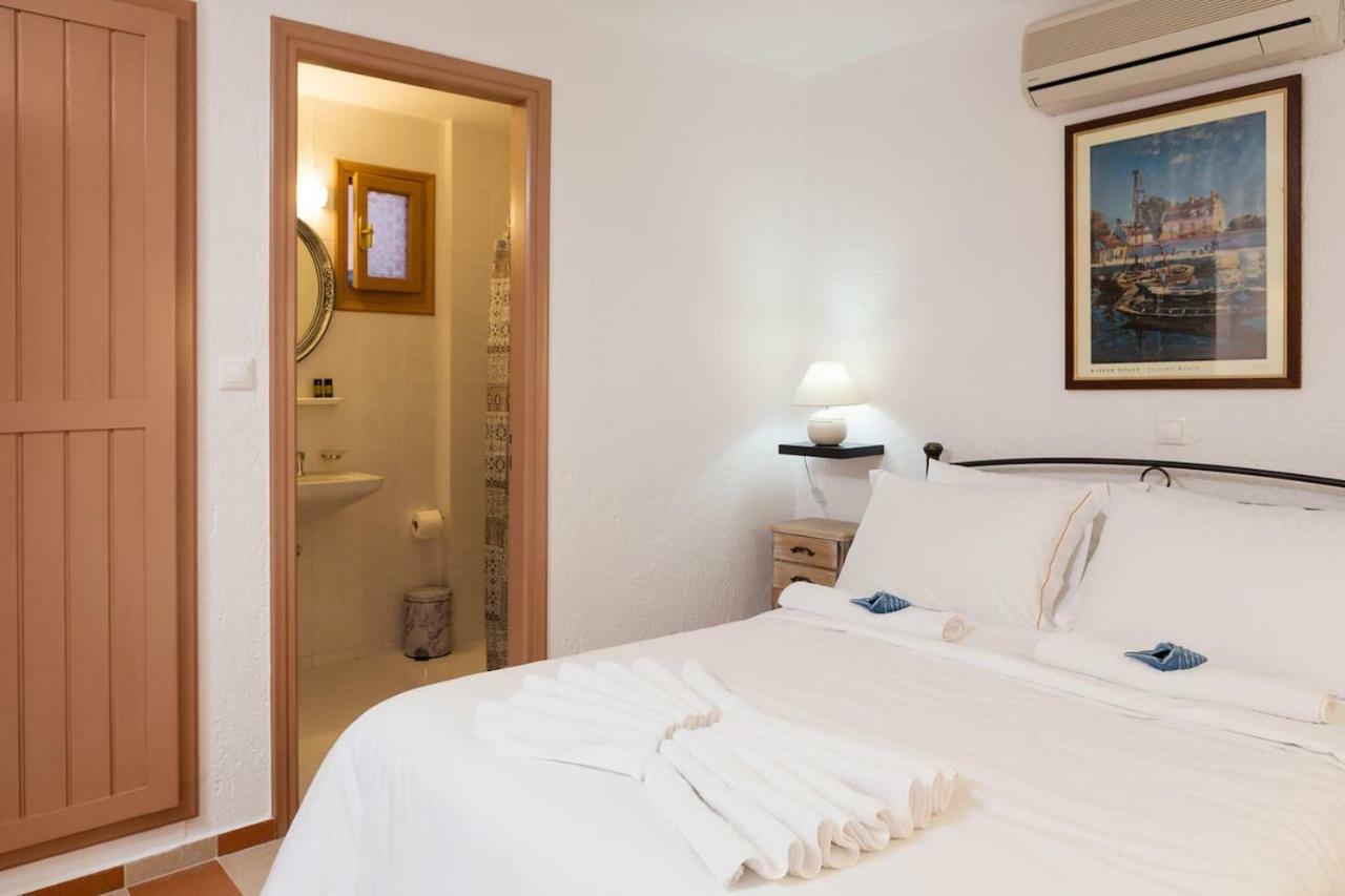 White Sand Villa. Spacious Villa With Prive Pool. Agia Pelagia  Bagian luar foto