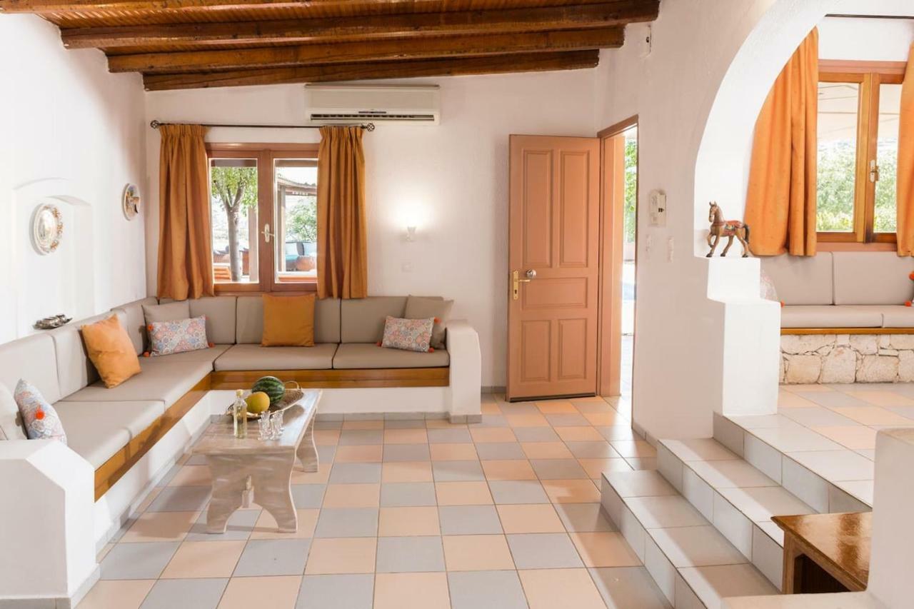 White Sand Villa. Spacious Villa With Prive Pool. Agia Pelagia  Bagian luar foto